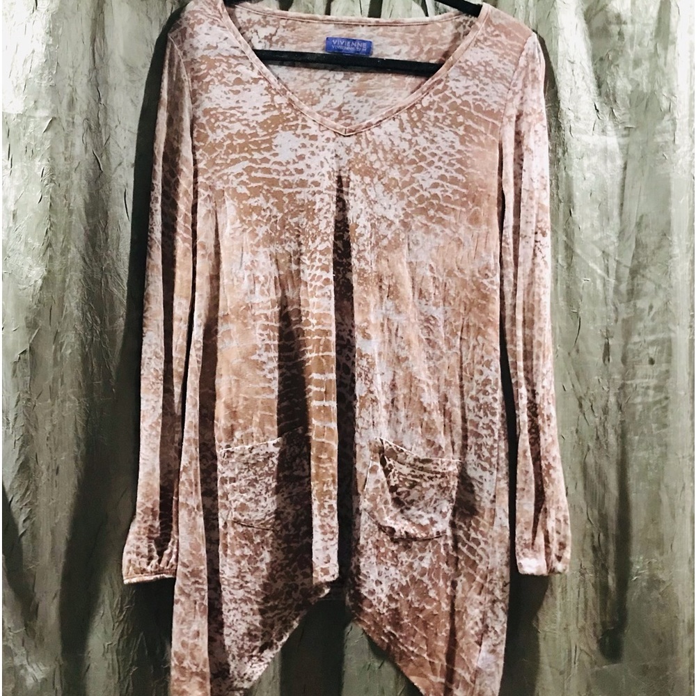 Vivienne Tam XS Animal Print Flowy Boho Blouse